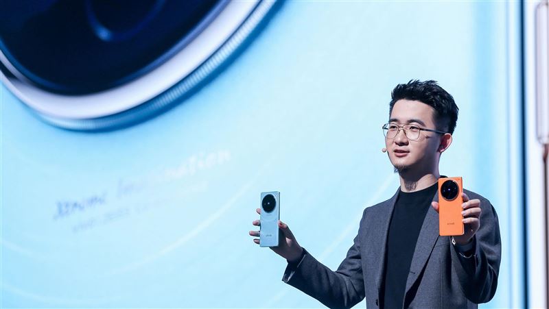 全球首發天璣9300　vivo X100系列登場