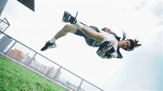 打敗Joeman、蔡阿嘎！有望成台灣首位千萬YouTuber的奇軒Tricking是誰？