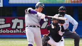 ▲大谷翔平高中學弟佐佐木麟太郎高校生涯敲出破紀錄的140轟，但他放棄日職選秀，要去美國唸大學。（圖／翻攝自推特）