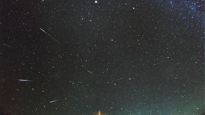 獅子座流星雨將達極大期　周六抬頭好好看