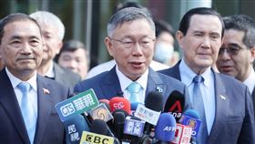 藍白協商整合達成共識，民眾黨主席柯文哲會後進行說明。（圖／記者邱榮吉攝影）