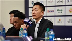 ▲東超聯賽，富邦勇士總教練許晉哲出席賽後記者會。（圖／記者劉彥池攝影）