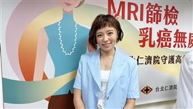 本土劇女神王瞳表示，自己也是乳癌高風險族群，呼籲女性朋友們要及早做篩檢及早治療。（圖／記者簡浩正攝影）