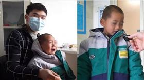 ▲４歲男童平時無人照顧，成天在大街上遊蕩。（圖／翻攝微博）