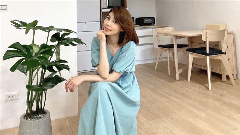27年老屋只花15萬裝潢　女主播馬桶前下跪