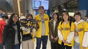 台北大巨蛋,連通道,大巨蛋內部。（圖／記者楊晏琳攝影）