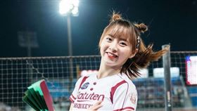 曲奕搶在大巨蛋首日前來朝聖。（圖／翻攝自IG）