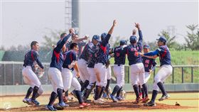 ▲平鎮高中拿下第7座黑豹旗冠軍。（圖／中華棒協提供）