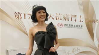 唐玲獲選十大抗癌鬥士　醫：真的是奇蹟