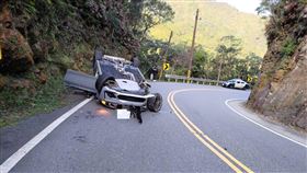 新北市，坪林，北宜公路，BMW，翻車，