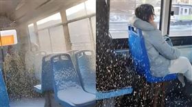 ▲中國一輛公車車內下起「小雪」，乘客淡定的反應引起網友討論。（圖／翻攝《閃電新聞》）