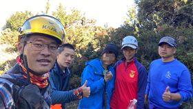 女登山客喀西帕南山失聯，今幸運平安獲救。（圖／翻攝畫面）