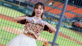 藍辰語Laura今年3月加入職棒統一7-ELEVEN獅啦啦隊Uni Girls