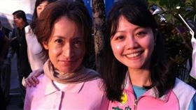 高嘉瑜貼出一張12年前跟蕭美琴合照表示，賴蕭配終於在今天公布，不僅眾望所歸，最強台灣隊Team Taiwan也已成軍！（圖／翻攝自高嘉瑜臉書）

