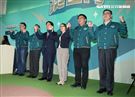 賴清德宣布副手蕭美琴互動合影。（圖／記者邱榮吉攝影）