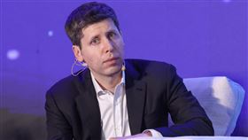 OpenAI執行長阿特曼出席AI大師論壇（2）永齡基金會「AI大師論壇：人工智慧如何形塑人類未來」25日在台北南港展覽館2館舉行，OpenAI執行長阿特曼（Sam Altman）（圖）參與對談，暢談AI人工智慧。中央社記者吳家昇攝  112年9月25日