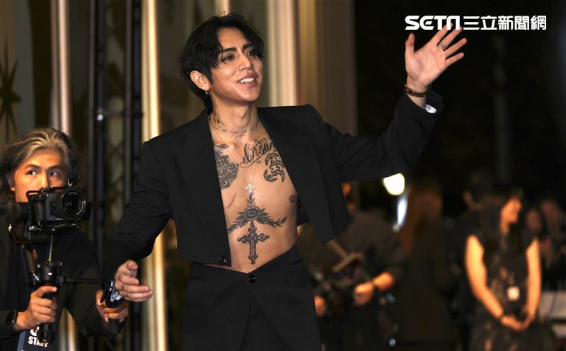 GQ Men of the Year 年度風格大賞星光紅毯出席嘉賓關繼威、陳冠希、阮經天、韓歌手DPRIAN、王淨、薛仕凌、陳漢典、姚淳耀、鳳小岳、坤達、范少勳、巫建和、林輝瑝、林予晞、姚以緹、雷嘉汭、蔡詩芸、魏如昀、吳卓源、孫盛希、陳芳語、黃宣、吳思賢、鶴The Crane、KIRE凱爾、TRASH樂團（圖／記者鄭孟晃攝影）