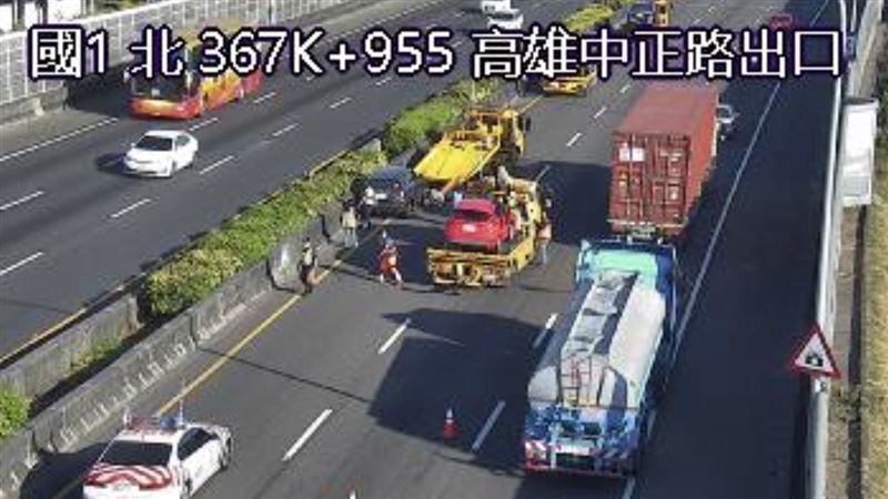 新／上班注意！國1五車連撞　這路段紫爆
