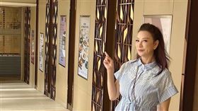 楊繡惠這張被網友說肚子明顯隆起。（圖／翻攝自臉書）