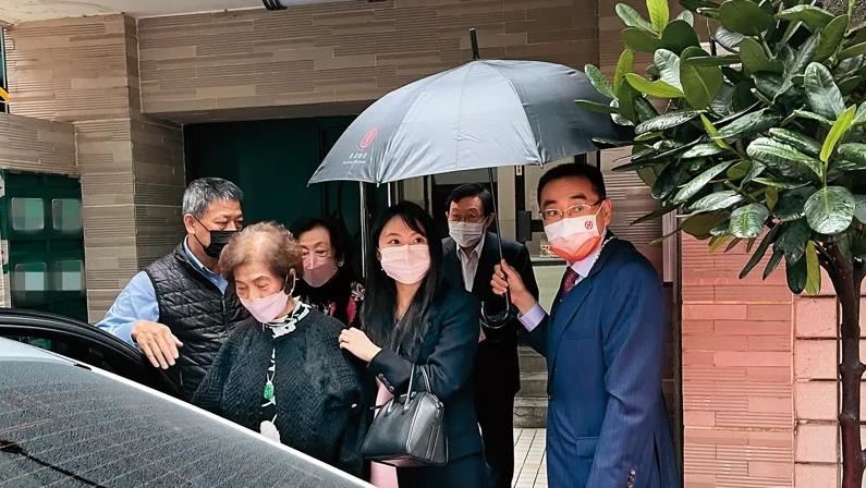 弟低調閃婚　林知延賓客1桌「身價6千億」