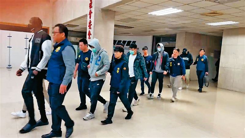 台北,|SBL裕隆球星簽賭、打架球偵查終結　15人起訴！10人是球員 | 社會 | 三立新聞網  SETN.COM