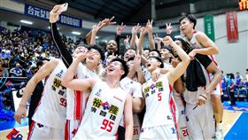 媒體爆料不只裕隆有球員涉入假球案，連台銀、台啤和柏力力都有球員涉案。（資料圖／翻攝自裕隆納智捷）