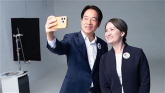 「賴蕭配」定裝照來了！賴讚：看到妳美照