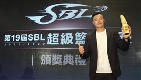 ▲SBL台銀教頭陳國維透露，球員變得比較安靜。（圖／中央社）