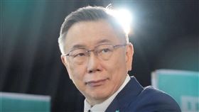 黃珊珊22日晚間透過臉書表示，柯文哲將以民眾黨總統候選人身分拚戰到底。（圖／翻攝自黃珊珊臉書）