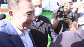 侯友宜結束全國競總成立後，驅車前往馬辦