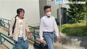 前立委顏寬恒出庭。（圖／翻攝畫面）