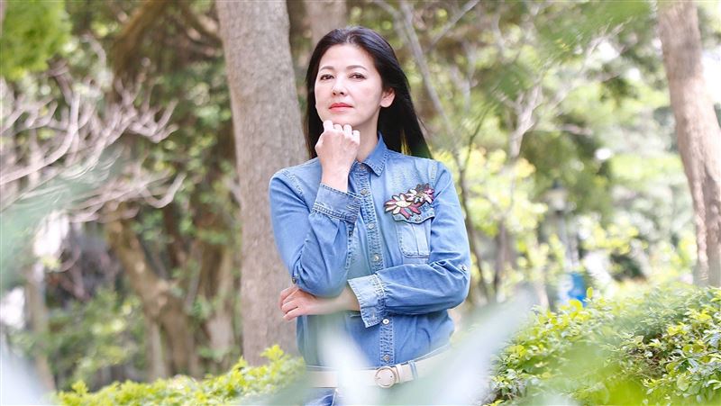 陳明真傳授玉女回眸　李興文模仿全場笑歪