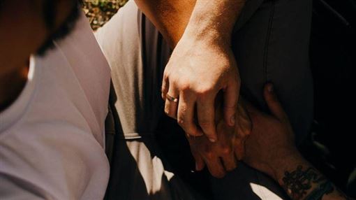 4寶媽被尪「硬上」要離婚　結局曝光