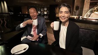 郭台銘今早告知退選！副手賴佩霞發聲了