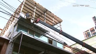 占地逾法定範圍！張慶忠家違建再爆爭議