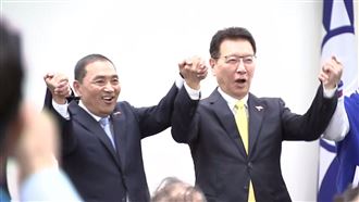 侯友宜：邀趙少康任副手　趙仍盼藍白合作