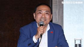 侯友宜堅持從六點繼續往下談。（圖/記者邱榮吉攝影）