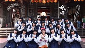 首頁 / 文化
王彩樺合體Avantgardey唱跳 2024年除夕夜播出
2023/11/24 20:49（11/24 21:21 更新）
文總24日於臉書發文表示，藝人王彩樺（前中）與Avantgardey的合作舞蹈將於WE ARE舞台登場。（圖取自facebook.com/GACCTW）