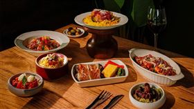 國泰航空攜手當地知名義大利餐廳推出新菜單。（圖／國泰航空提供）