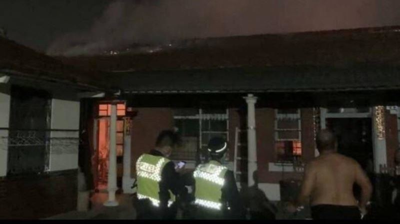 彰化三合院惡火　父子驚恐光著上身逃出
