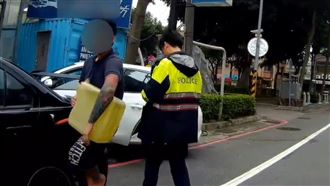 桃園男租車1小時「揩油」他：網路上學的