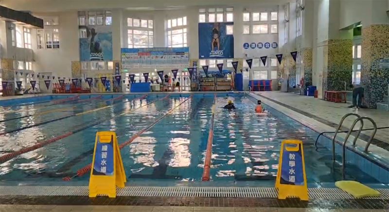 以為她在「水母漂」33歲女溺水搶救2天亡
