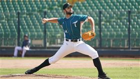 ▲台鋼冬盟測試洋投霍斯首戰先發4局被敲8安失1分。（圖／台鋼雄鷹球團提供）