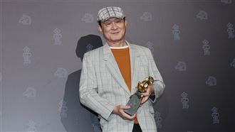 陳慕義奪獎突爆粗口　感言如脫口秀被讚翻