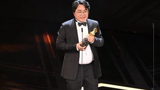 全被中國導演拿走　王兵奪最佳紀錄片