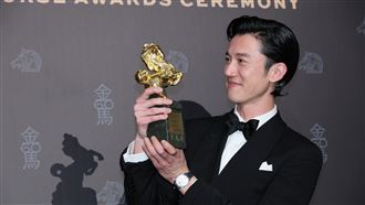 吳慷仁奪金馬影帝　15秒入圍短片讓網落淚