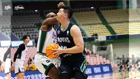 高雄海神胡瓏貿。（圖／高雄全家海神提供）