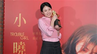 金馬慶功／林品彤史上最嫩影后　李安摸頭