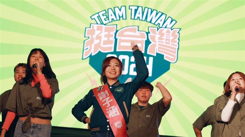 力挺謝子涵　林佳龍列台中遭破壞十大建設