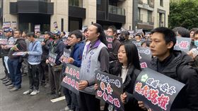 重機包圍交通部,重機,高速公路,國道,大型重機。（圖／記者楊晏琳攝影）